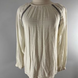 ☀️This light and comfy shirt is from Old Navy☀️